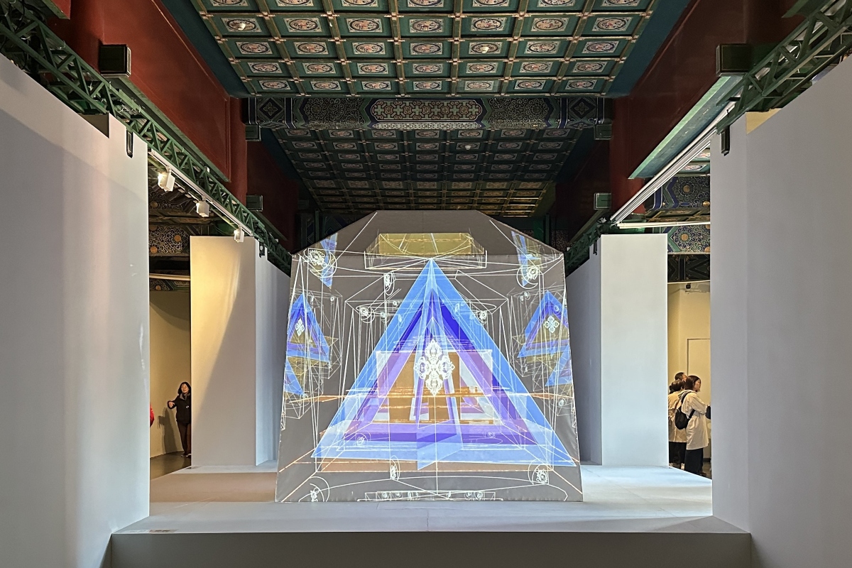 Amber of History: Reimagining the Dunhuang Library Cave__A Conversation Between Artist Xiaoze Xie and Curator Tianlong Jiao
